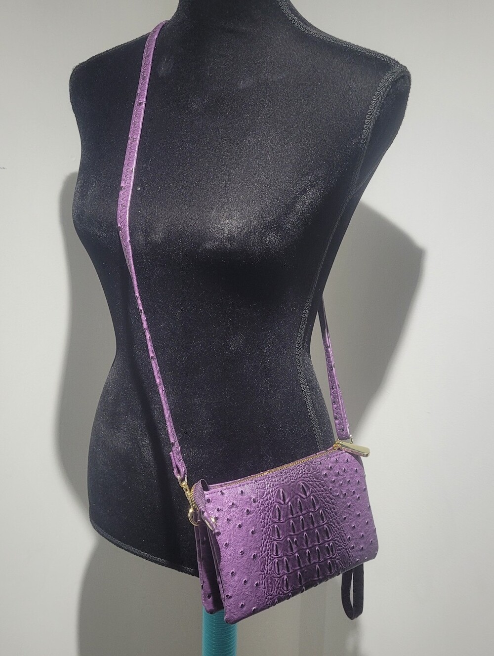 Faux-Croc Leather Women's Purple Convertible Crossbody to Clutch Purse